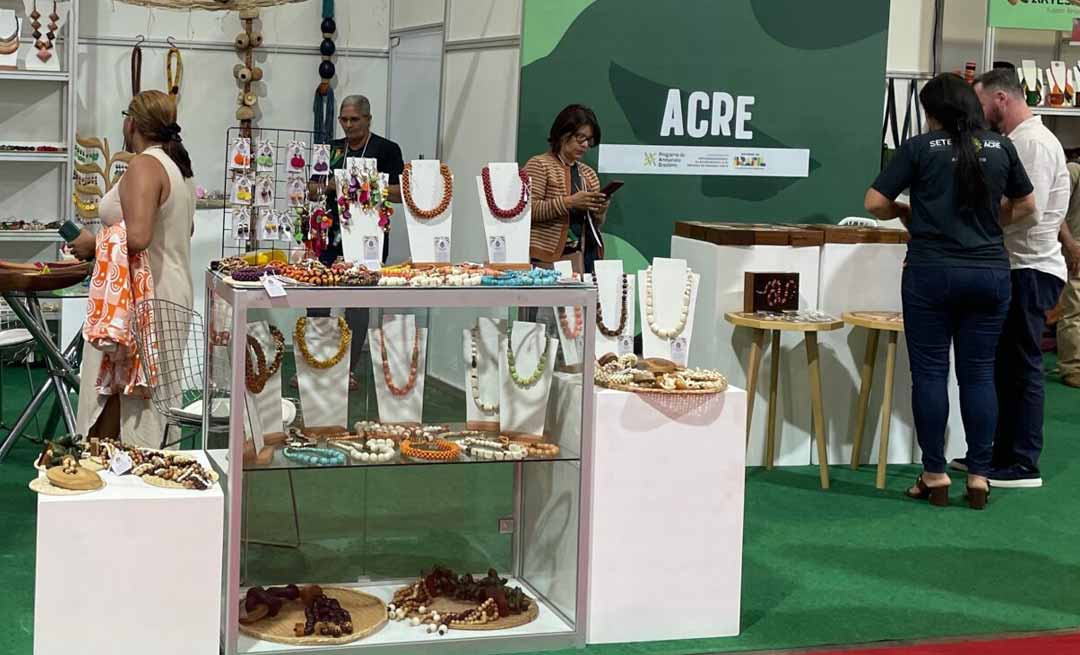 Artesãos acreanos registraram mais de R$ 113 mil em vendas durante o 21º Salão do Artesanato de Brasília
