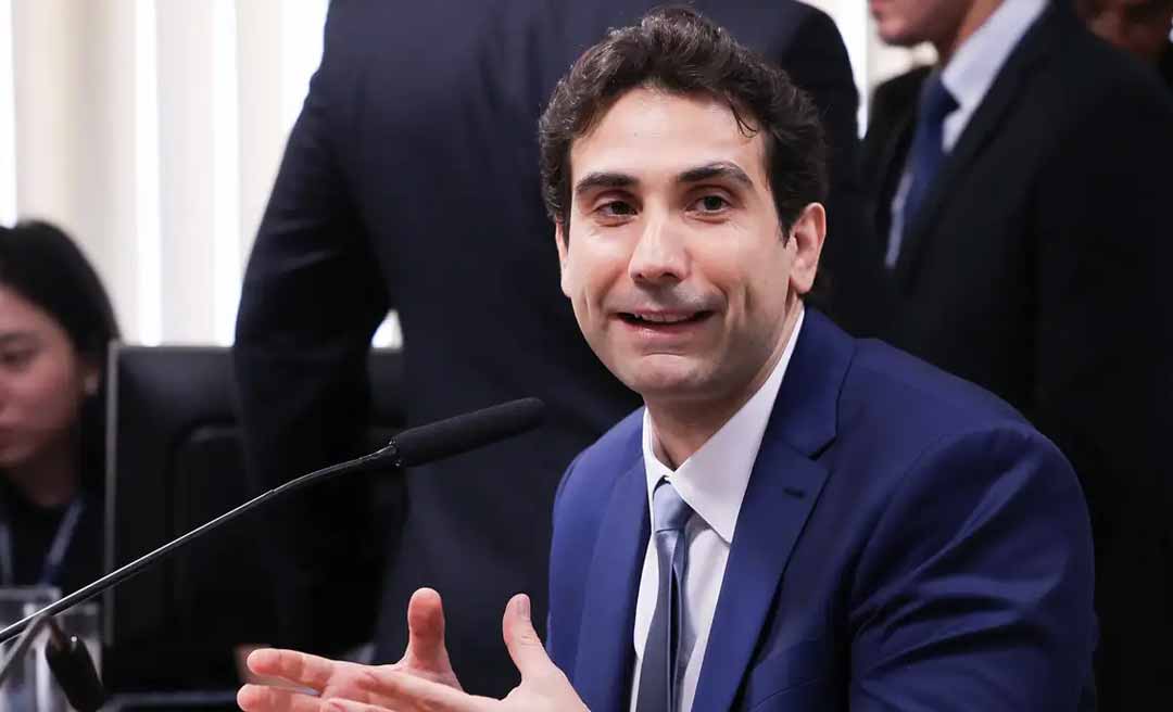 Lula orienta presidente do Banco Central a investigar qualquer um, "sem pirotecnia"