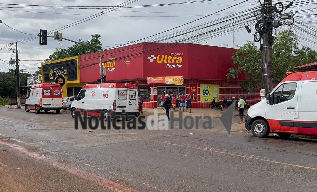 Motociclista de aplicativo avança sinal vermelho e provoca grave colisão na Baixada da Sobral, em Rio Branco