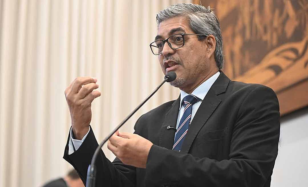 Edvaldo Magalhães quer discutir as altas tarifas cobradas pela Ortiz Táxi Aéreo: ‘um assalto na mão grande’