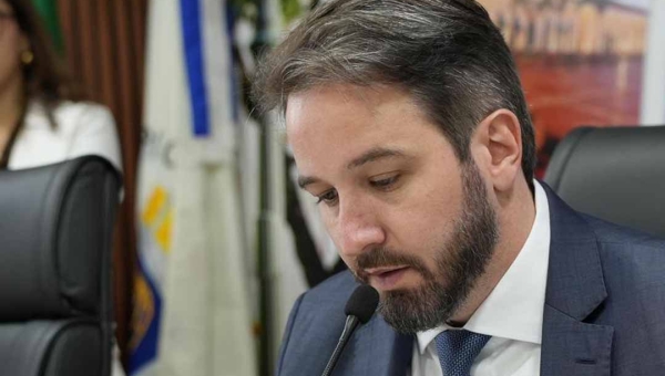 Vereador Felipe Tchê apresenta PL para incentivar separação de resíduos recicláveis nas escolas de Rio Branco