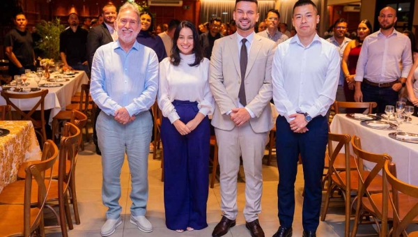 Um marco histórico: Calegari Contabilidade inaugura Departamento de Comércio Exterior