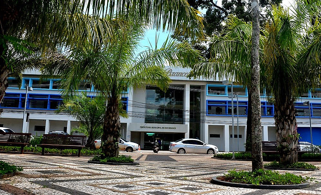 Prefeitura de Rio Branco decreta ponto facultativo na próxima segunda-feira, 20, para servidores municipais