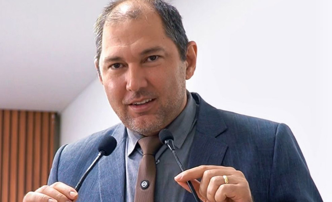 AJUDA NECESSÁRIA Image