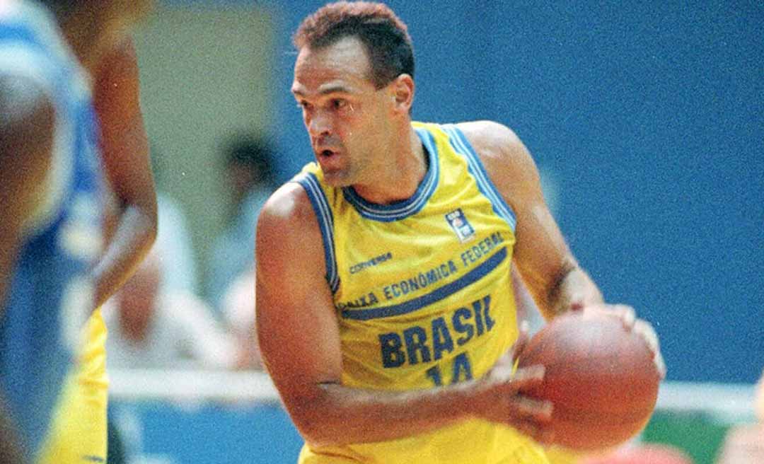 Lenda do basquete mundial, Oscar Schmidt morre aos 68 anos, em São Paulo
