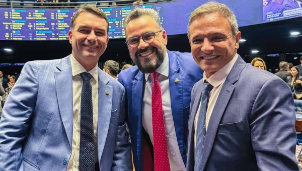 Os fatos por trás da foto: chateado com o governo Mailza, Bittar teria interesse em indicar vice de Alan Rick