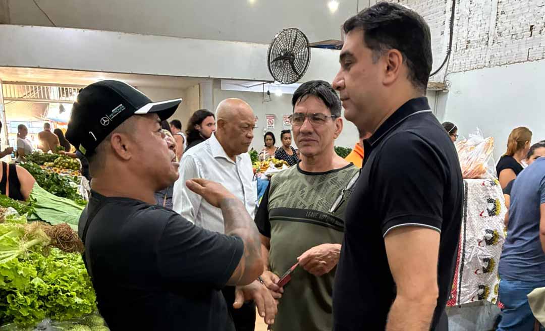 “Vamos buscar soluções para as demandas dos feirantes”, diz Samir Bestene após visita ao Mercado Elias Mansour
