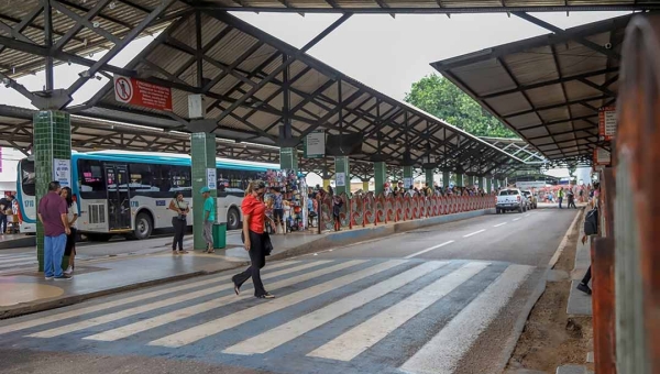 Após Ricco não pagar motoristas e 100% da frota parar, Alysson decreta situação de emergência e nova empresa pode operar