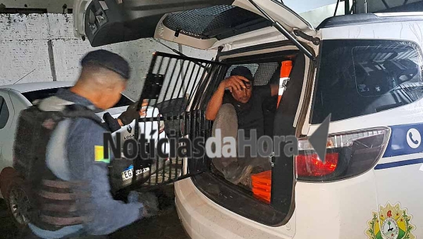 Casal é preso suspeito de furtar botijões de gás após simular pagamentos em Rio Branco