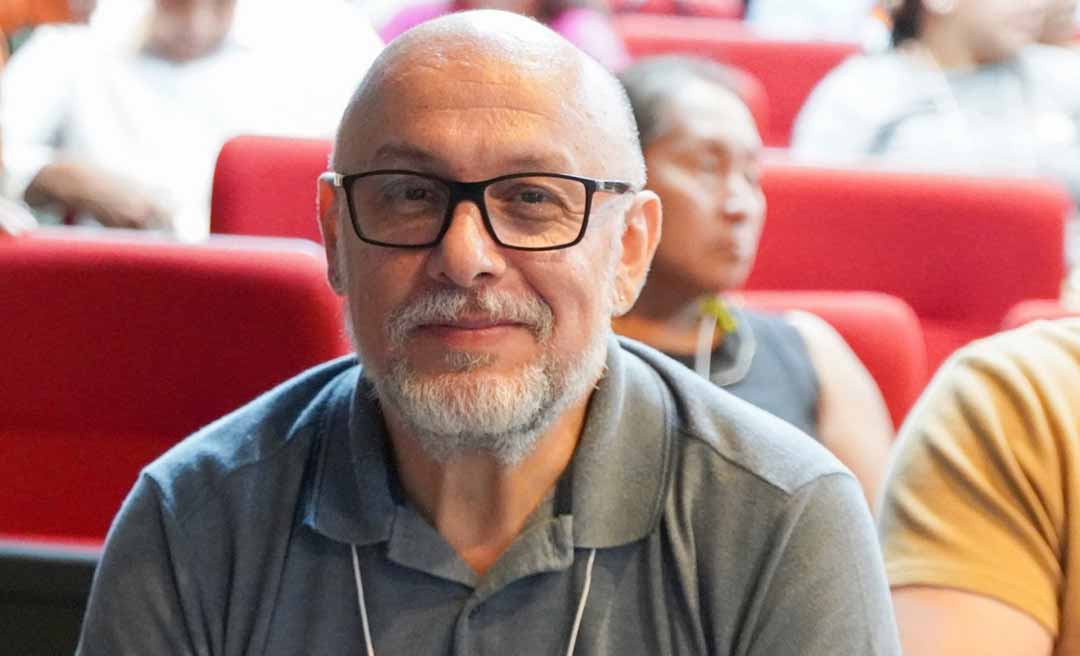 Podem cavar. Na lama das emendas, cada enxadada é uma minhoca