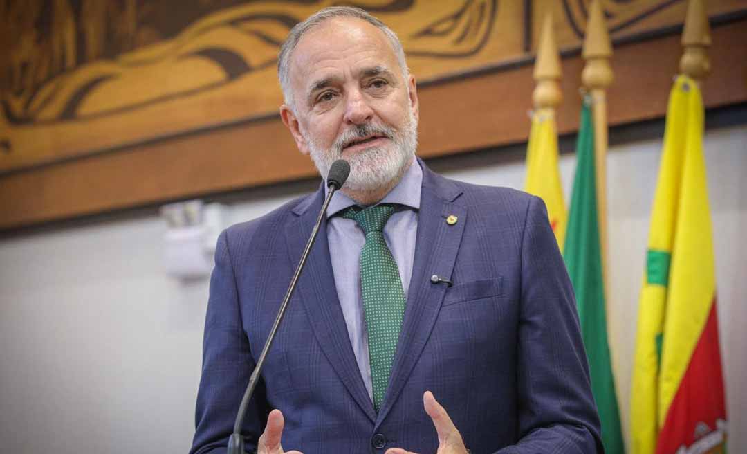 Tchê reclama da demora no pagamento das emendas parlamentares: ‘já estou cansado de dar explicação’