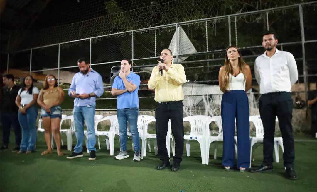 Líder do governo Manoel Moraes e vereador Hildegard ouvem demandas da população na parte alta da cidade de Rio Branco