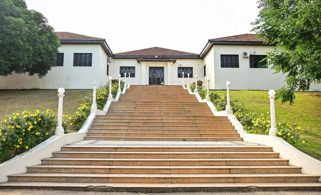 Justiça atende a pedido do MPF e multa estado do Acre por ausência de enfermeiros em Maternidade Bárbara Heliodora