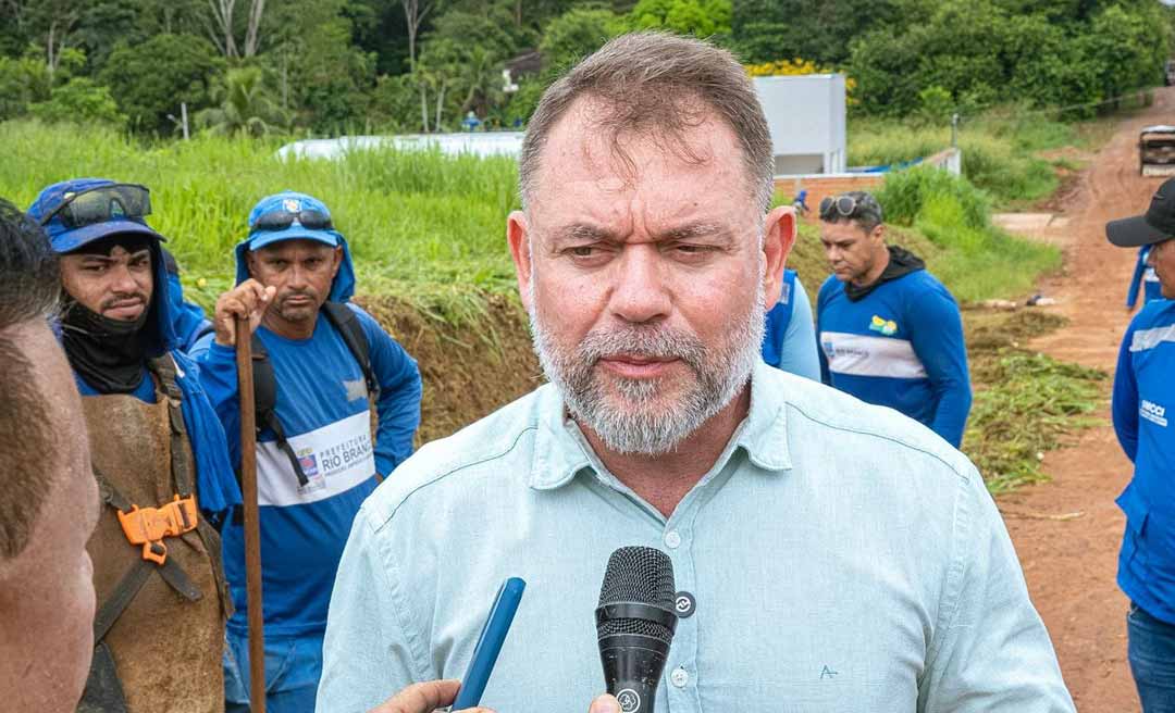 Alysson Bestene intensifica ações nos bairros e lidera mutirão de limpeza no Maria Iris