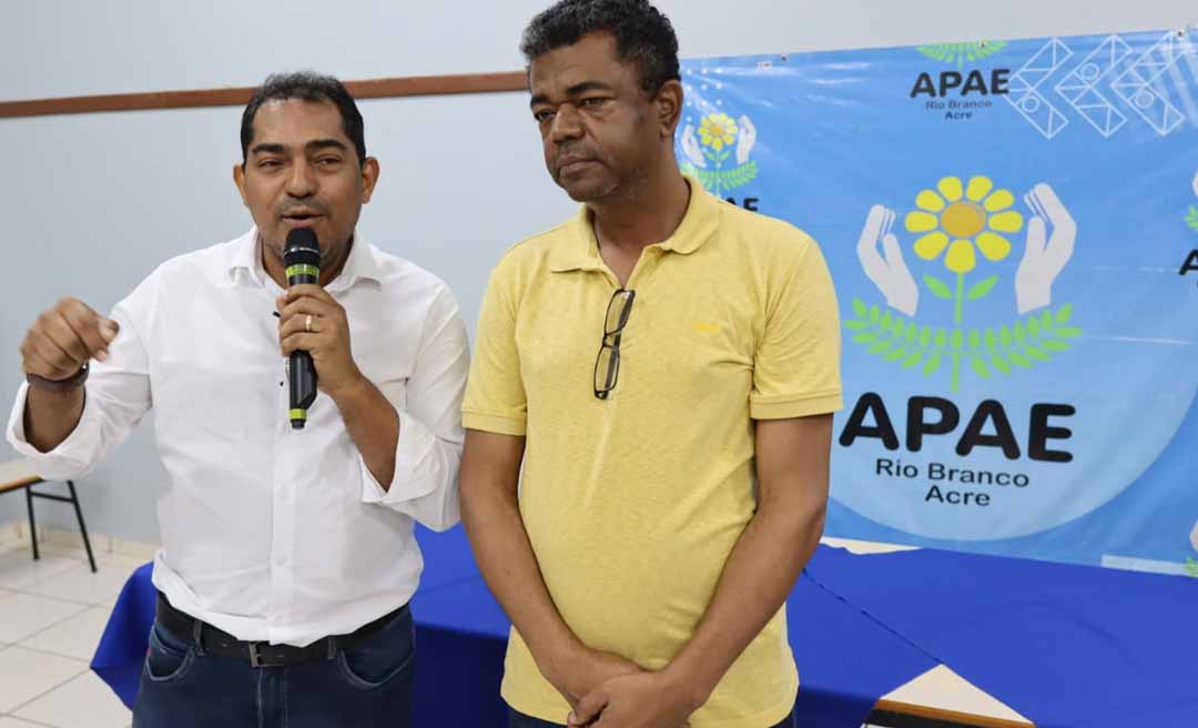 “Ver o outro é entender a si”: encontro na APAE Rio Branco destaca importância do coletivo e da motivação profissional