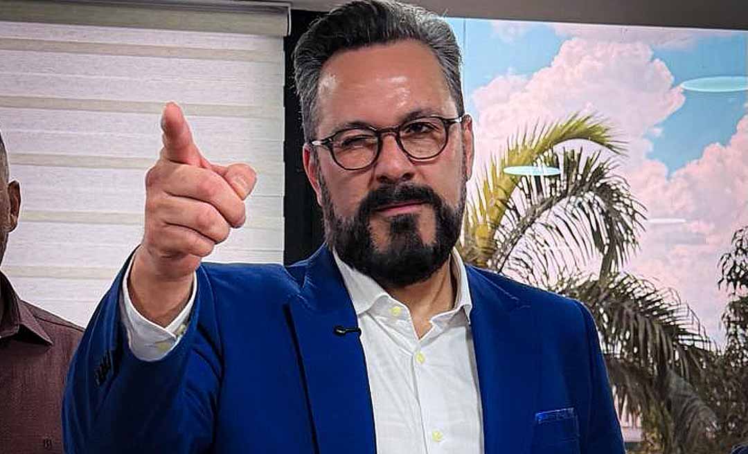 Senador Alan Rick visita a Assembleia Legislativa e comenta liderança na pesquisa Delta/Notícias da Hora