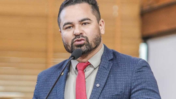 Arlenilson Cunha lamenta tragédia no Instituto São José: “O Acre está em luto”