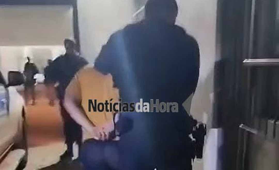 PM prende homem com revólver calibre .32 durante ação conjunta no bairro Conquista, em Rio Branco