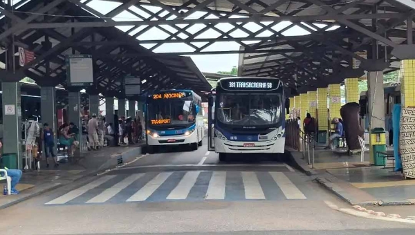 Alysson Bestene prorroga prazo para elaboração de relatório que vai mostrar situação do transporte coletivo em Rio Branco