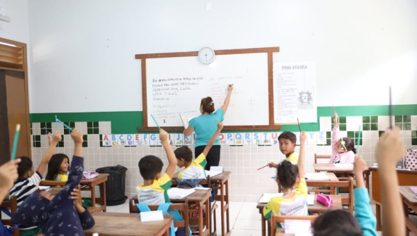 Governo do Acre publica novas convocações para contratação temporária na Educação