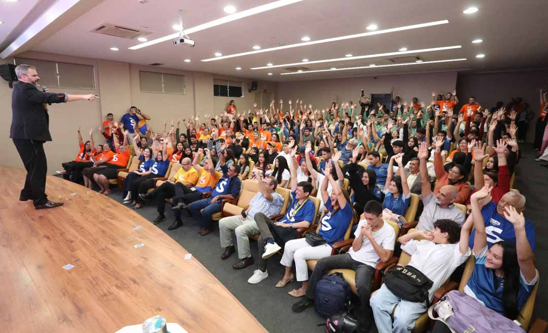 Público lota Auditório da Fecomércio Acre durante a palestra de Paul & Jack na programação da Semana S no Acre