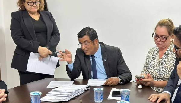 Aiache justifica reprovação de PL de Joabe na Câmara por beneficiar somente garis: " Se for para todos da limpeza, aí sim"
