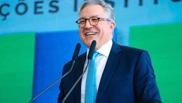 Ministro da Saúde Alexandre Padilha afirma que pretende trazer Fiocruz para o Acre