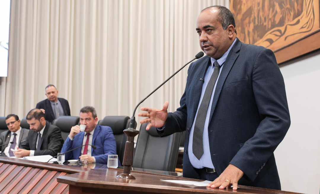Deputado Clodoaldo Rodrigues anuncia implantação de serviços de endoscopia e colonoscopia no Hospital Regional do Juruá