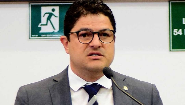 Eduardo Ribeiro defende a convocação de aprovados no concurso da Sefaz