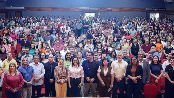 ‘Essencial para planejar políticas públicas que transformam vidas’, define Mailza em cerimônia de abertura do Censo Escolar 2026