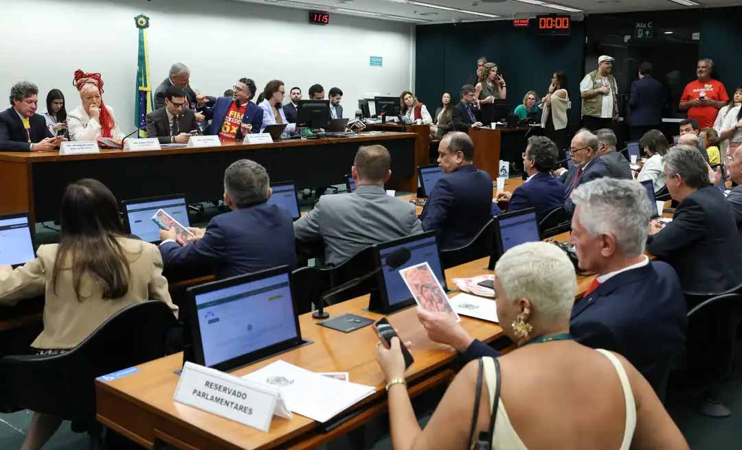 CLIMA TENSO Image