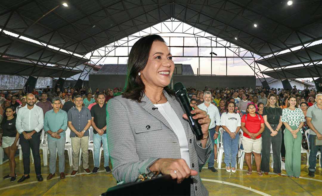  Com investimento superior a R$ 325 mil, governadora Mailza entrega 635 títulos de unidades habitacionais em Rio Branco