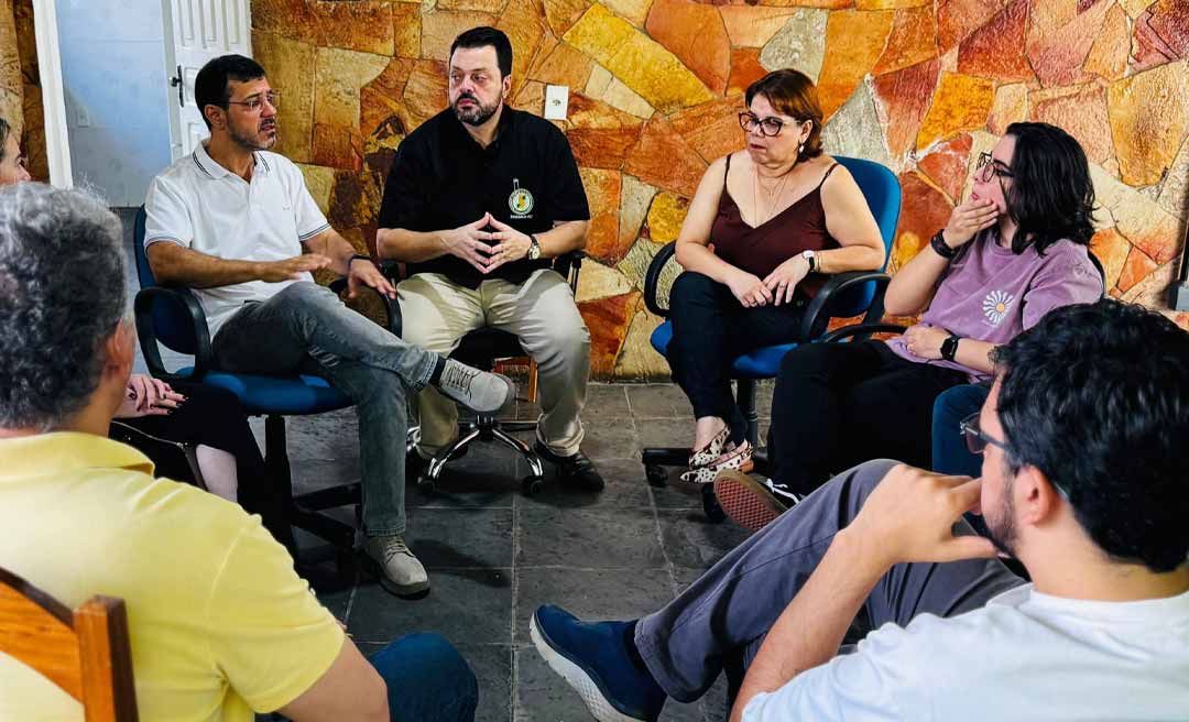 ”Não existe solução para a saúde sem ouvir quem está na linha de frente”, diz Thor Dantas em reunião com o Sindmed