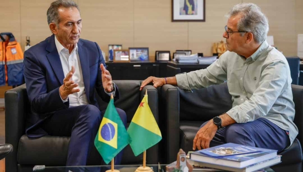 Jorge Viana anuncia visita de ministro de Lula ao Acre para lançamento do Programa INOVA