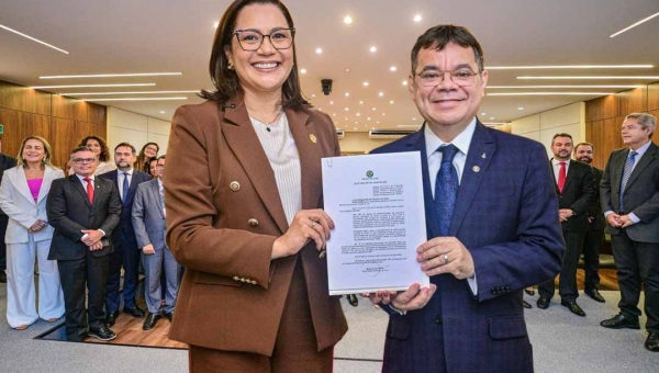 Leis sancionadas por Mailza Assis modernizam e fortalecem o Ministério Público do Acre, marcando uma nova era para a instituição