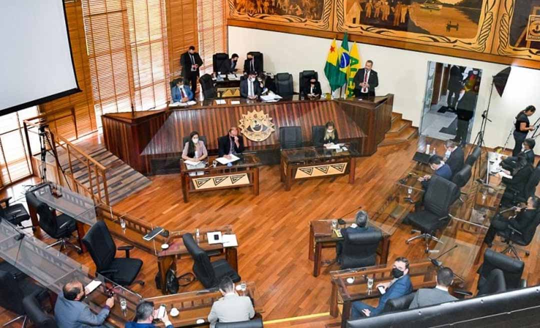 Deputados estaduais aprovam criação de auxílio saúde superior a R$ 2,4 mil para a Defensoria Pública do Acre
