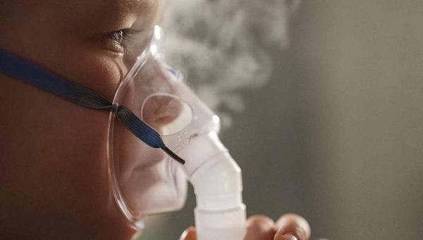 Acre decreta situação de emergência em saúde diante do aumento dos casos de Síndrome Respiratória Aguda Grave