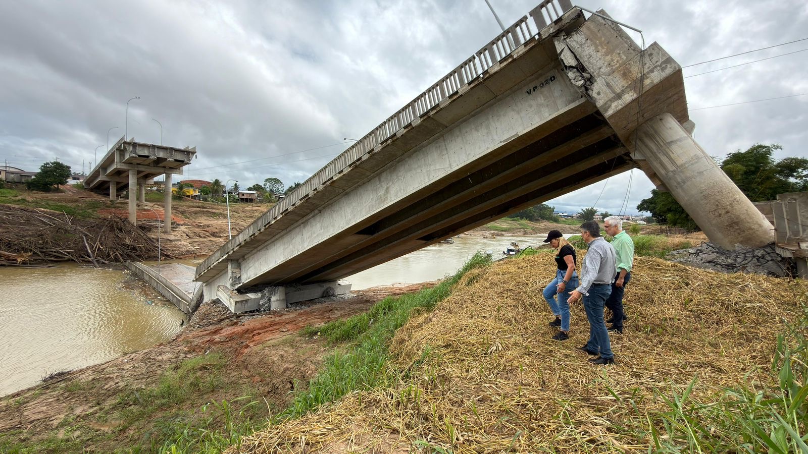 Proprietário da Construtora Cidade aponta o movimento de terra como causa do desabamento de ponte em Sena Madureira