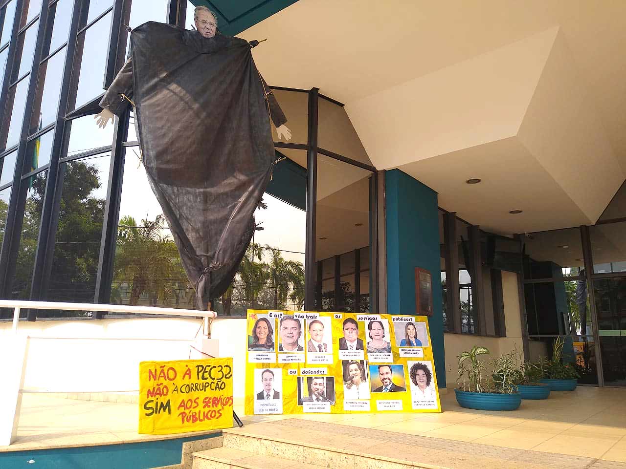 PROTESTO2