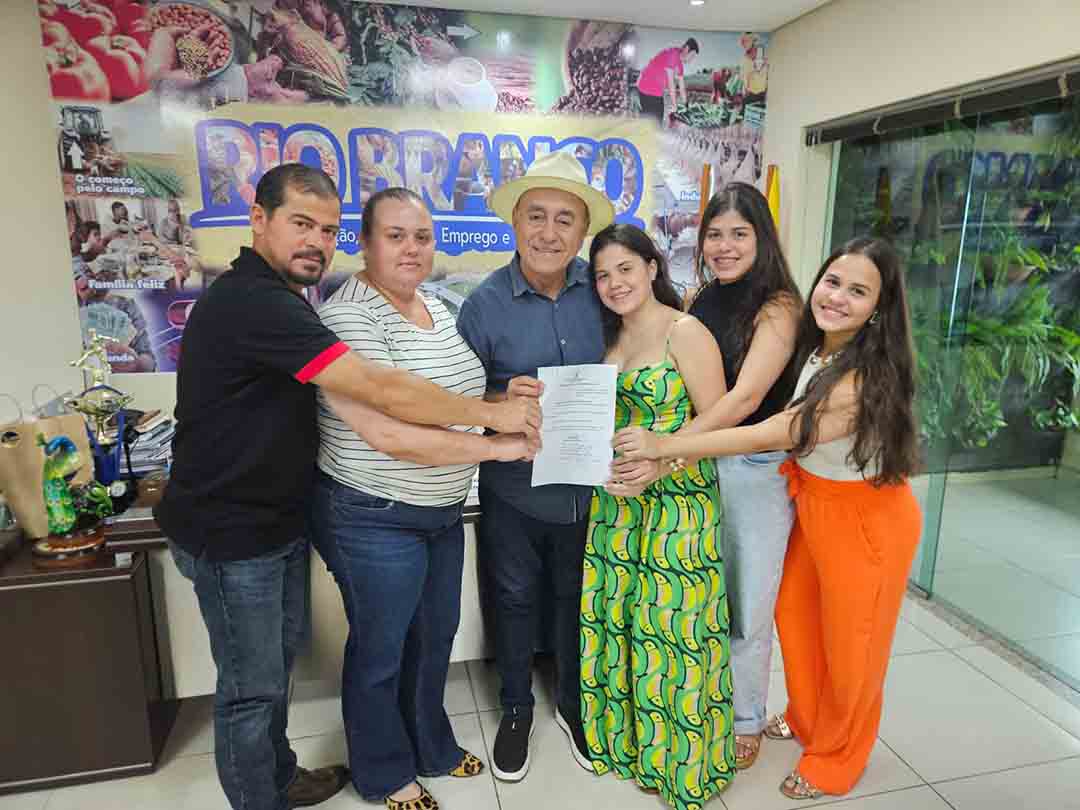 WhatsApp_Image_2025-01-03_at_13.41.21-2.jpeg